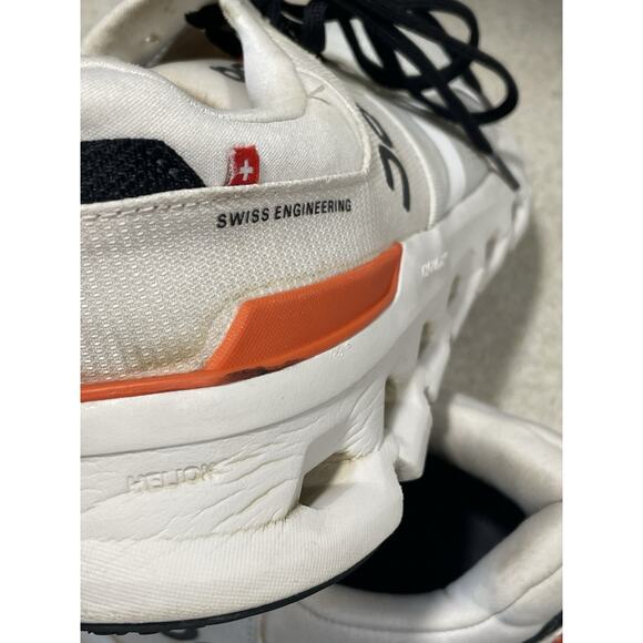 On Cloudrunner 2 Women's Size 10.5 White Running Shoes Comfortable Sneakers -Gym - Picture 8 of 13